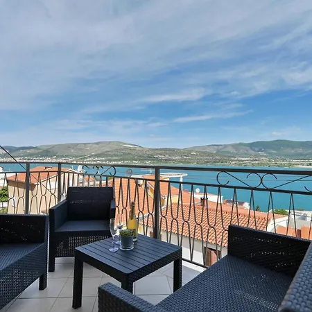 House Narona Vakantiehuis Trogir