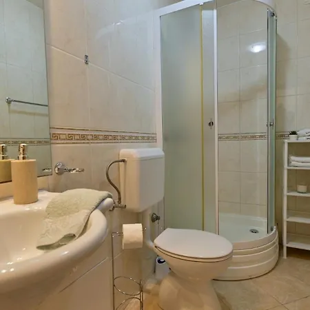 Casa de Férias House Narona Trogir