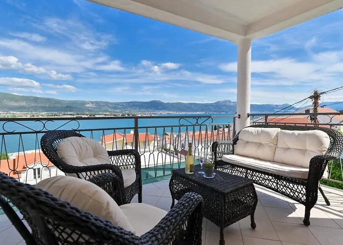 Nyaraló House Narona Trogir