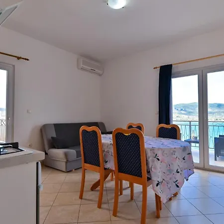 House Narona Vakantiehuis *