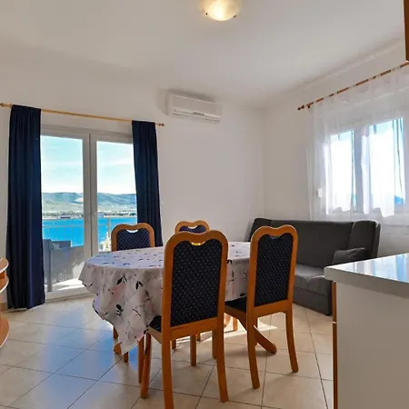 House Narona Dom wakacyjny Trogir