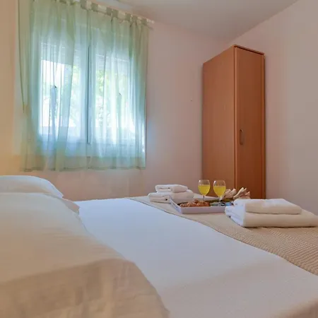 House Narona Dom wakacyjny Trogir